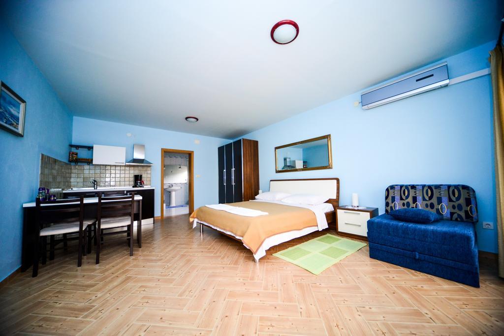 סטאריגרד-פקלניצה Apartments Dalmacija חדר תמונה
